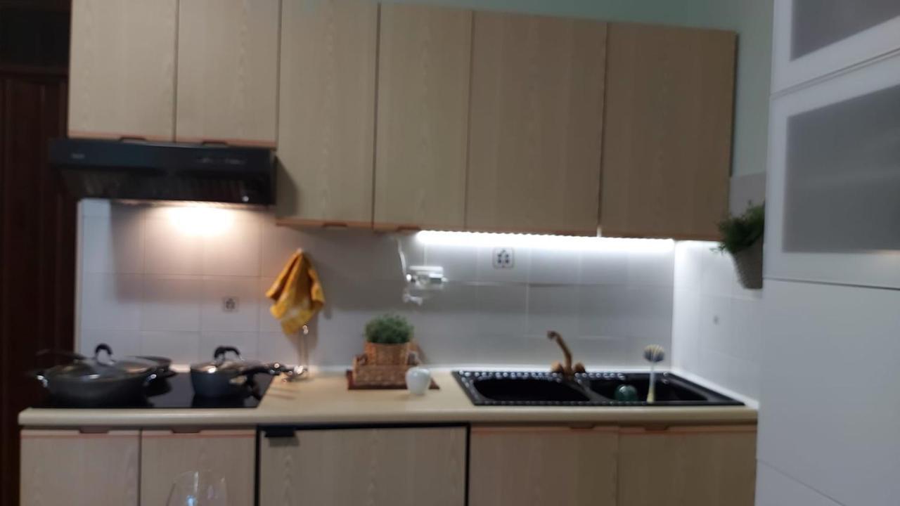 Appartamento Incantevole Con Ampio Balcone Села Невеа Екстериор снимка